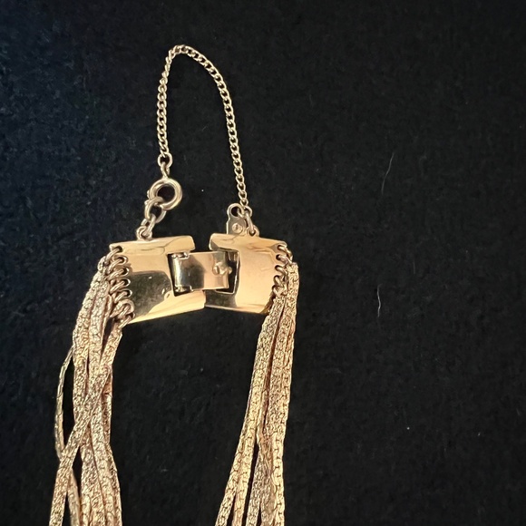 VINTAGE MONET 70s Multi 7 Strand Gold Toned Bracelet 6.5" with Safety Chain - Picture 3 of 11